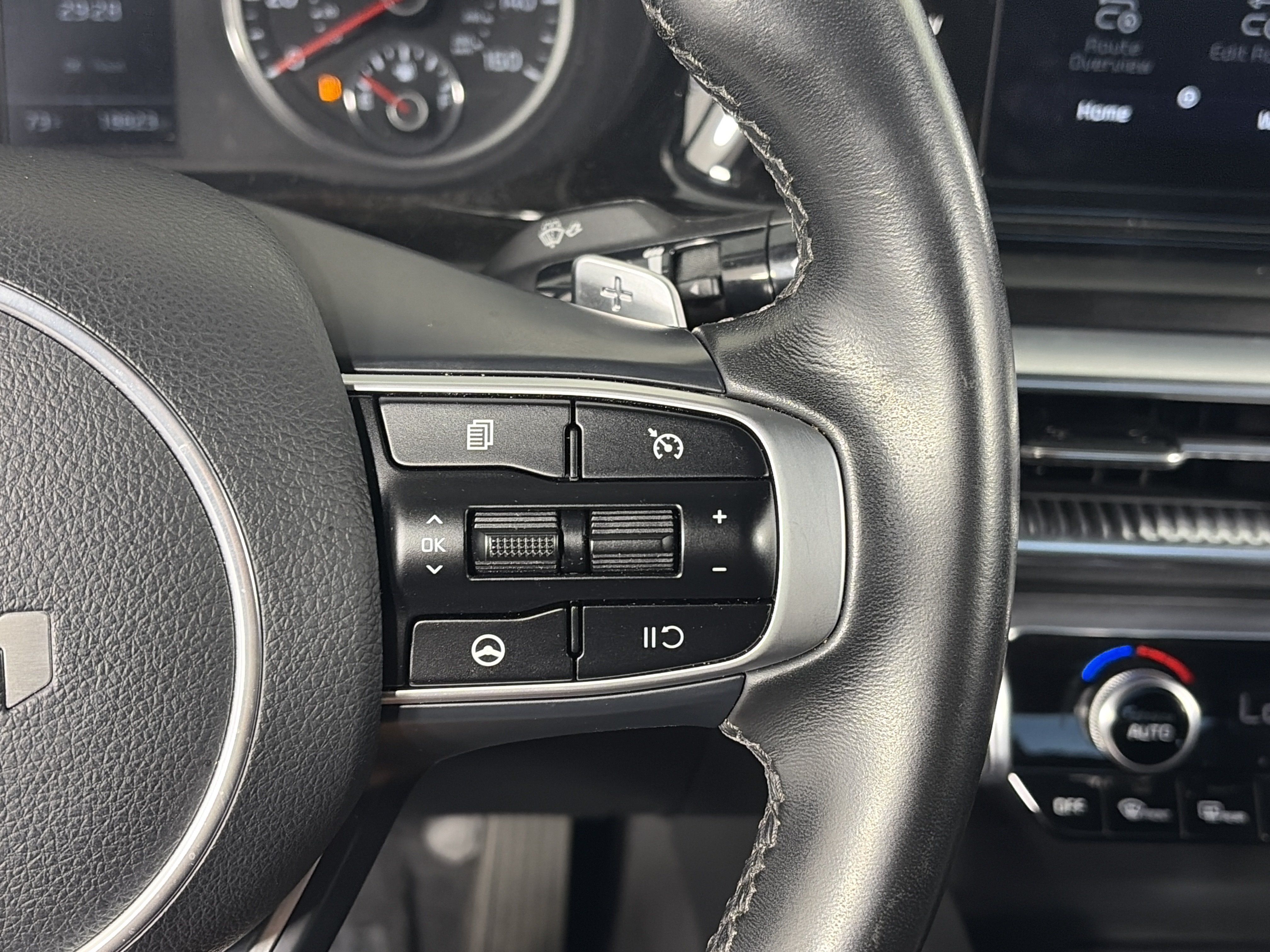 Certified 2024 Kia K5 GT FWD image 33