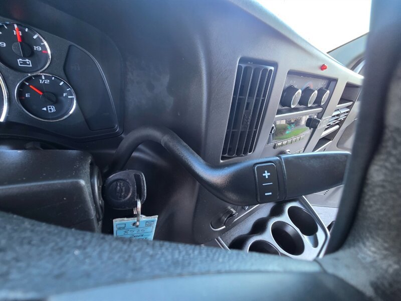 Used 2014 Chevrolet Express 2500 image 39