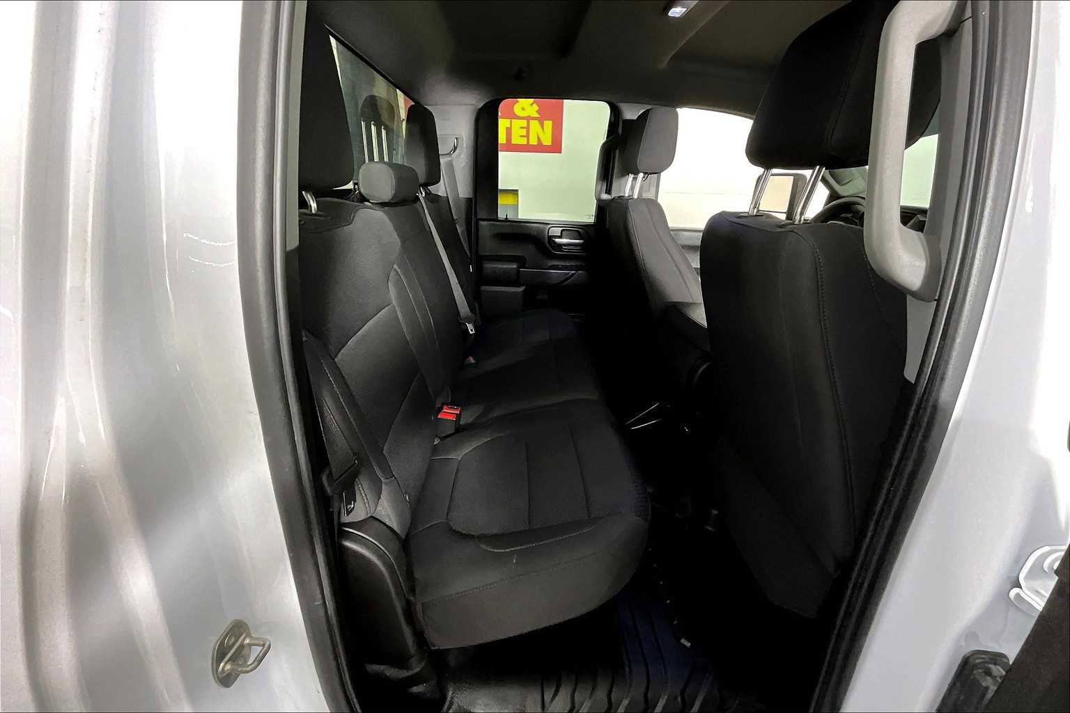 Used 2023 Chevrolet Silverado 3500 W/T w/ WT Convenience Package image 17