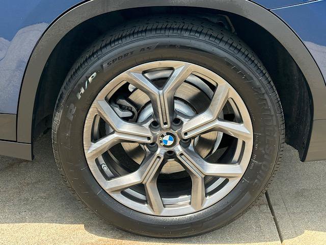 Used 2023 BMW X3 xDrive30i w/ Premium Package w/ZPA AWD/4WD image 32