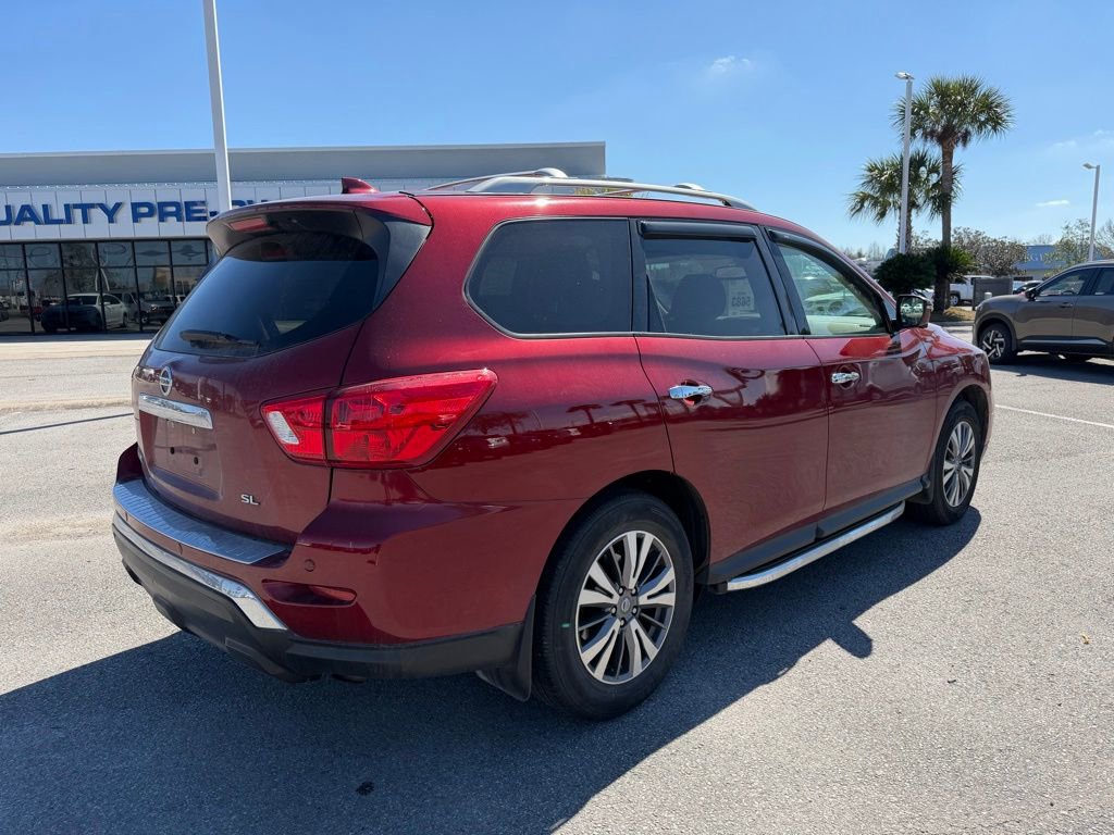 Used 2020 Nissan Pathfinder SL image 5