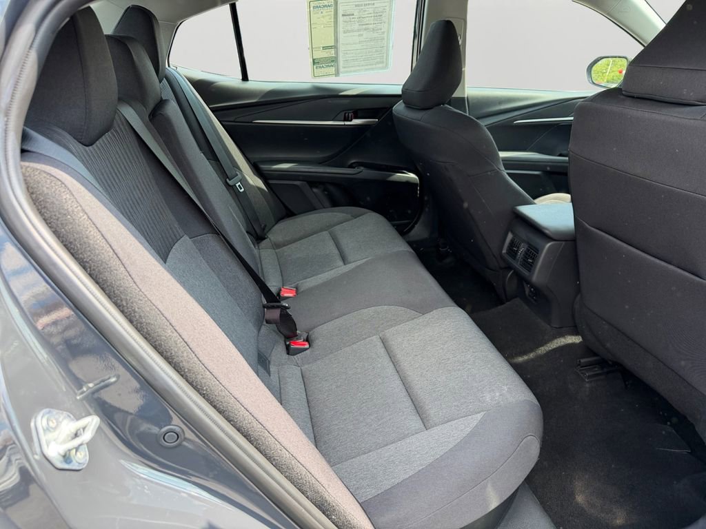 Used 2025 Toyota Camry LE FWD image 13