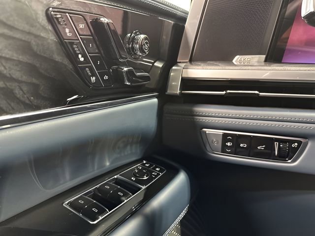 Used 2025 Cadillac Escalade IQ Sport 2 image 29