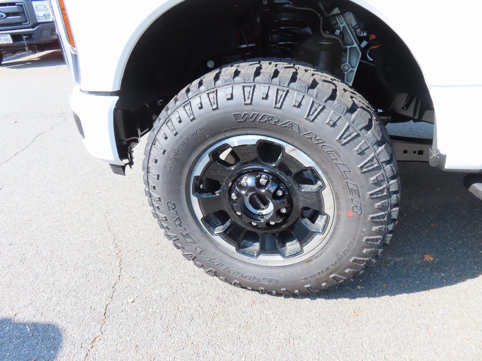 New 2026 Ford F250 Lariat w/ Tremor Off-Road Package image 10