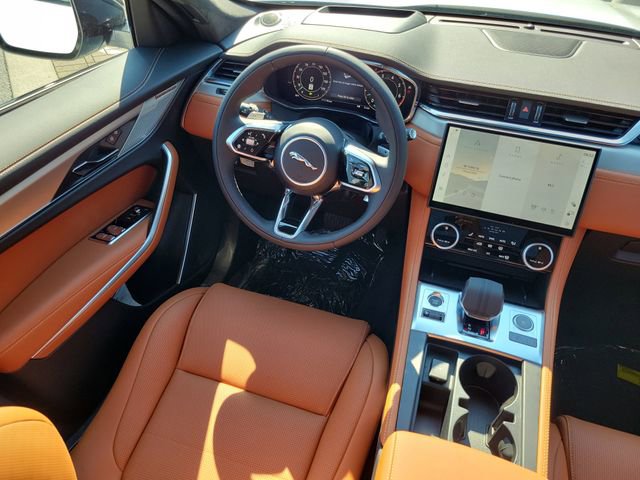 New 2026 Jaguar F-PACE R-Dynamic S image 18