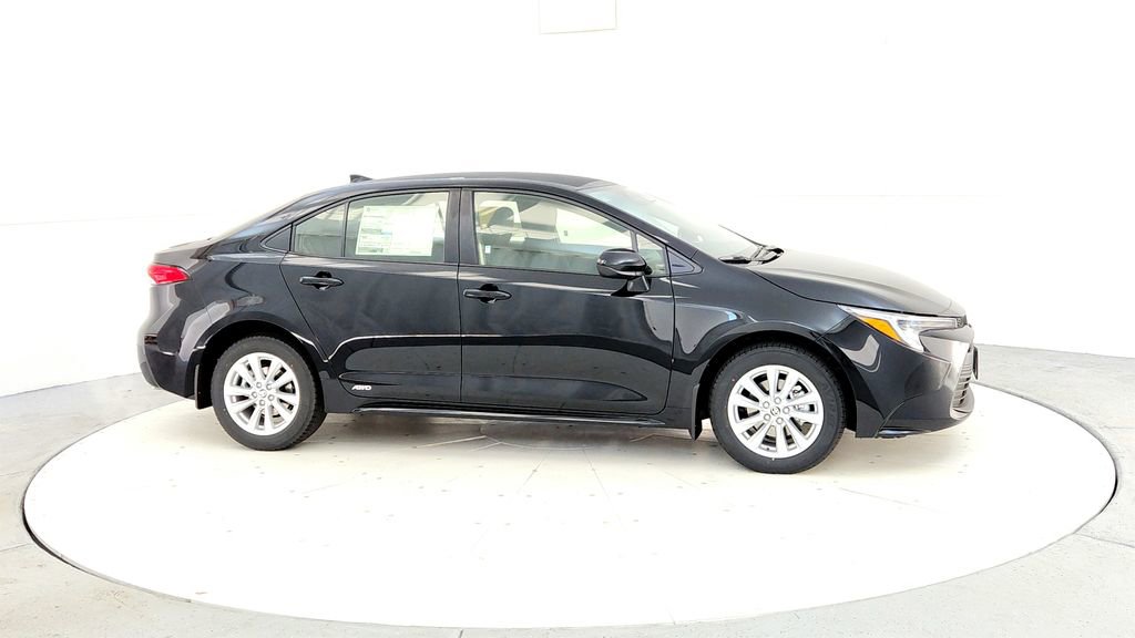 New 2026 Toyota Corolla LE AWD/4WD image 7