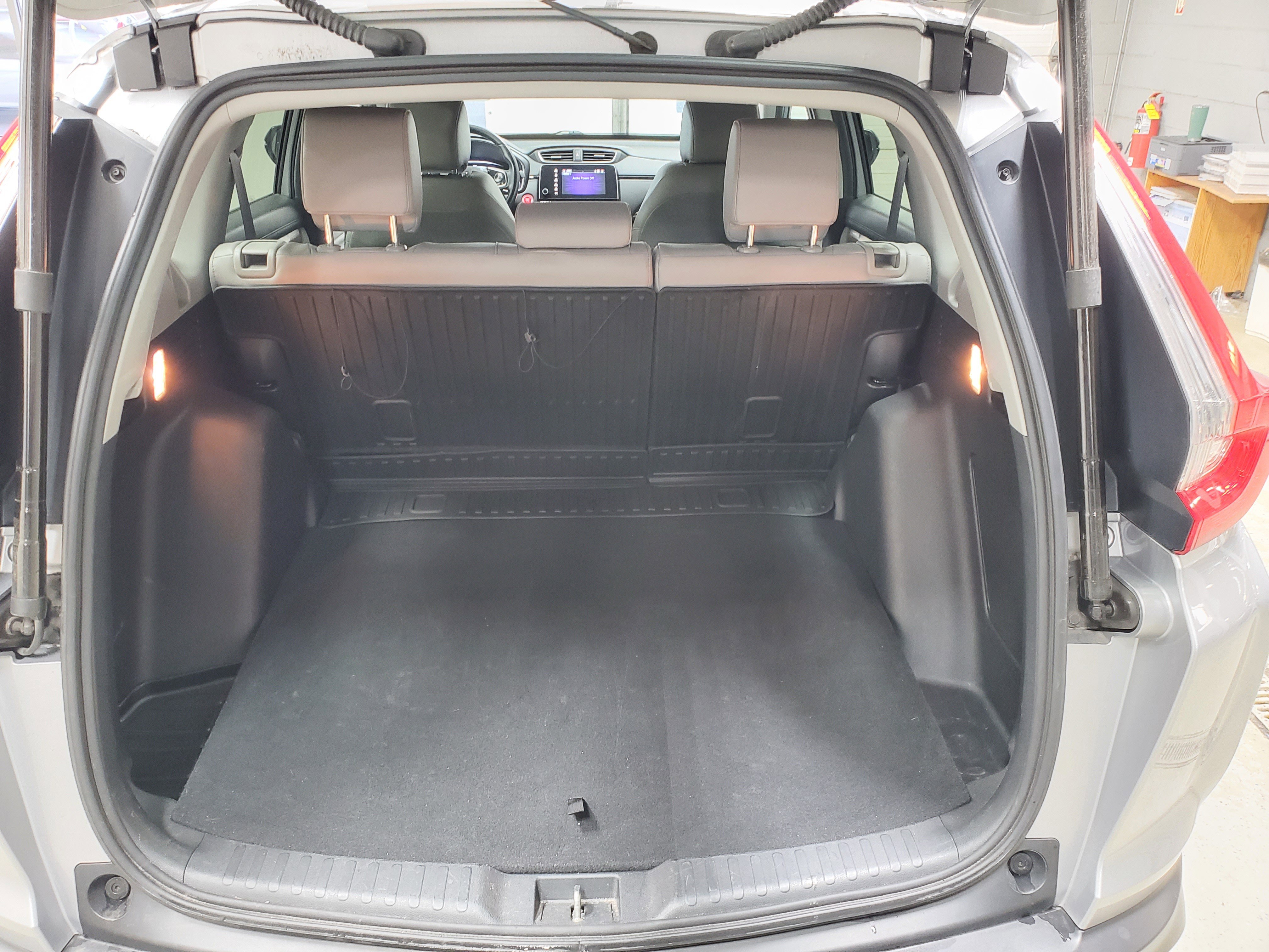 Certified 2017 Honda CR-V Touring image 9