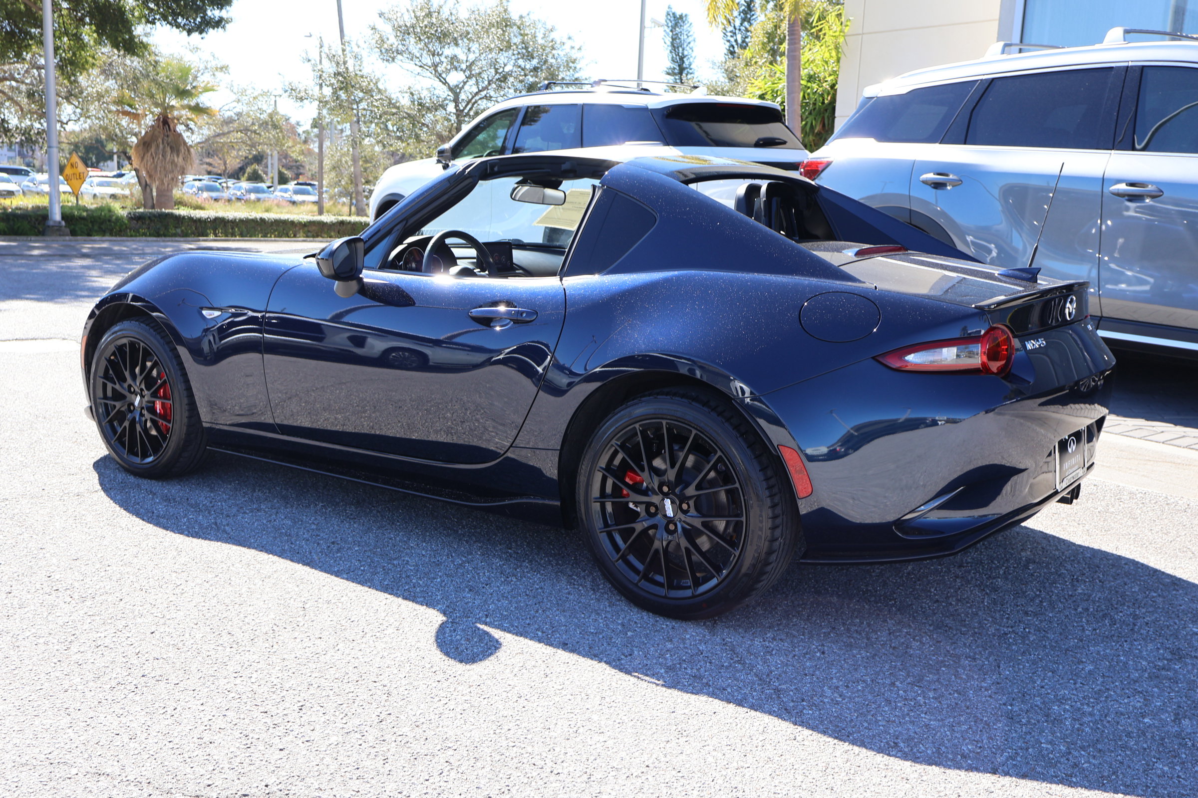 Used 2022 MAZDA MX-5 Miata Club image 7