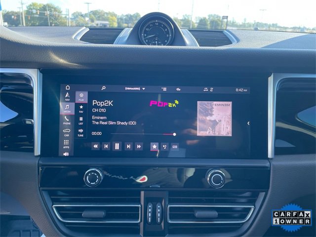 Used 2023 Porsche Macan image 18