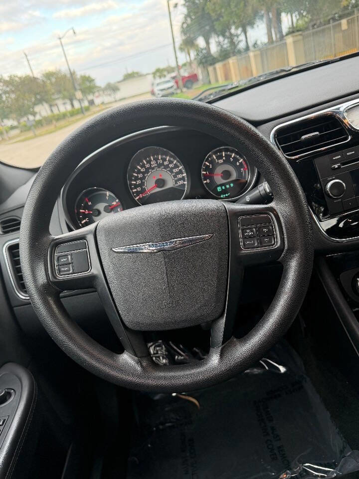 Used 2014 Chrysler 200 LX image 12
