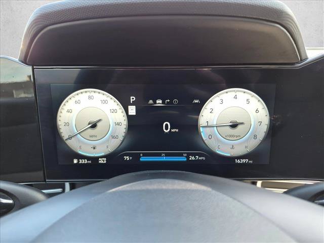 Used 2024 Hyundai Elantra Limited FWD image 11