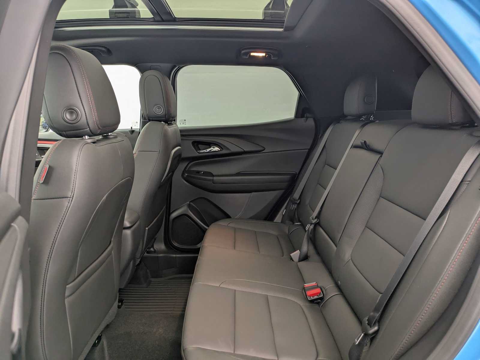 New 2025 Chevrolet TrailBlazer RS w/ Convenience Package AWD/4WD image 20