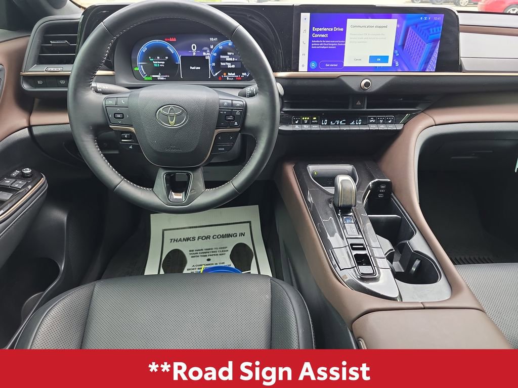 Used 2024 Toyota Crown Limited AWD/4WD image 18