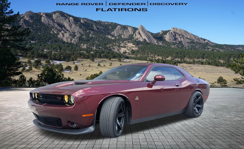 Used 2017 Dodge Challenger R/T Scat Pack w/ Leather Interior Group