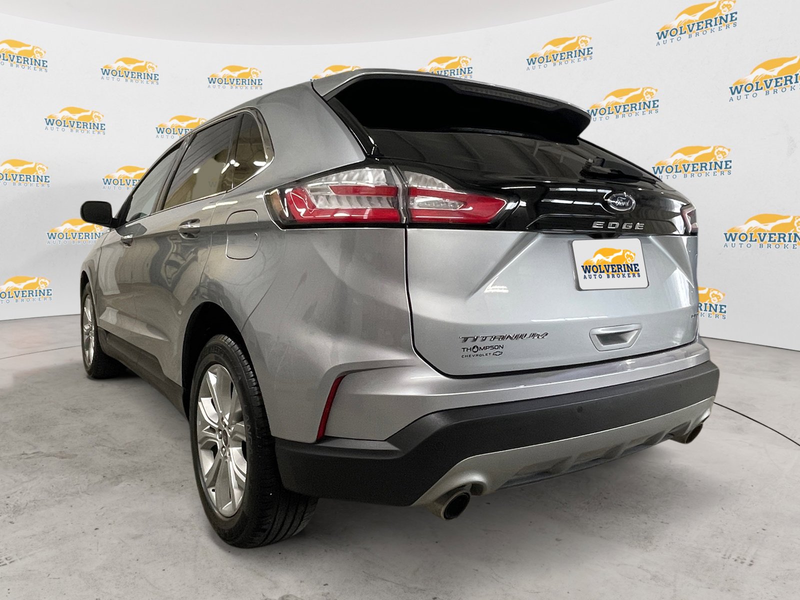 Used 2023 Ford Edge Titanium image 3