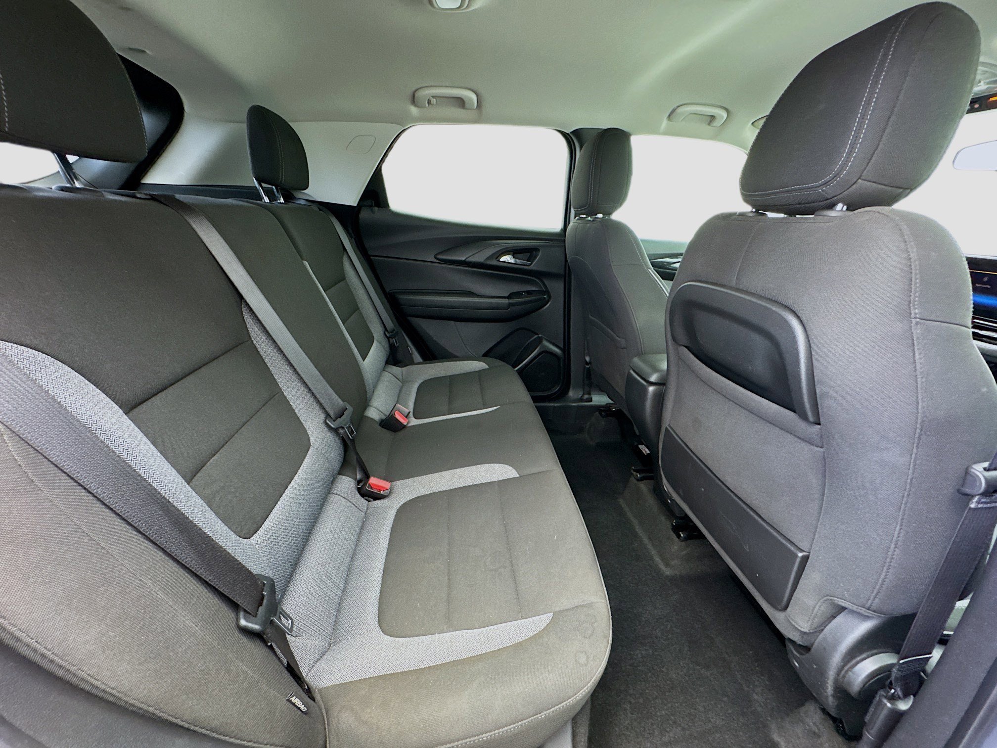 Used 2024 Chevrolet TrailBlazer LT w/ LT Cold Weather Package image 17