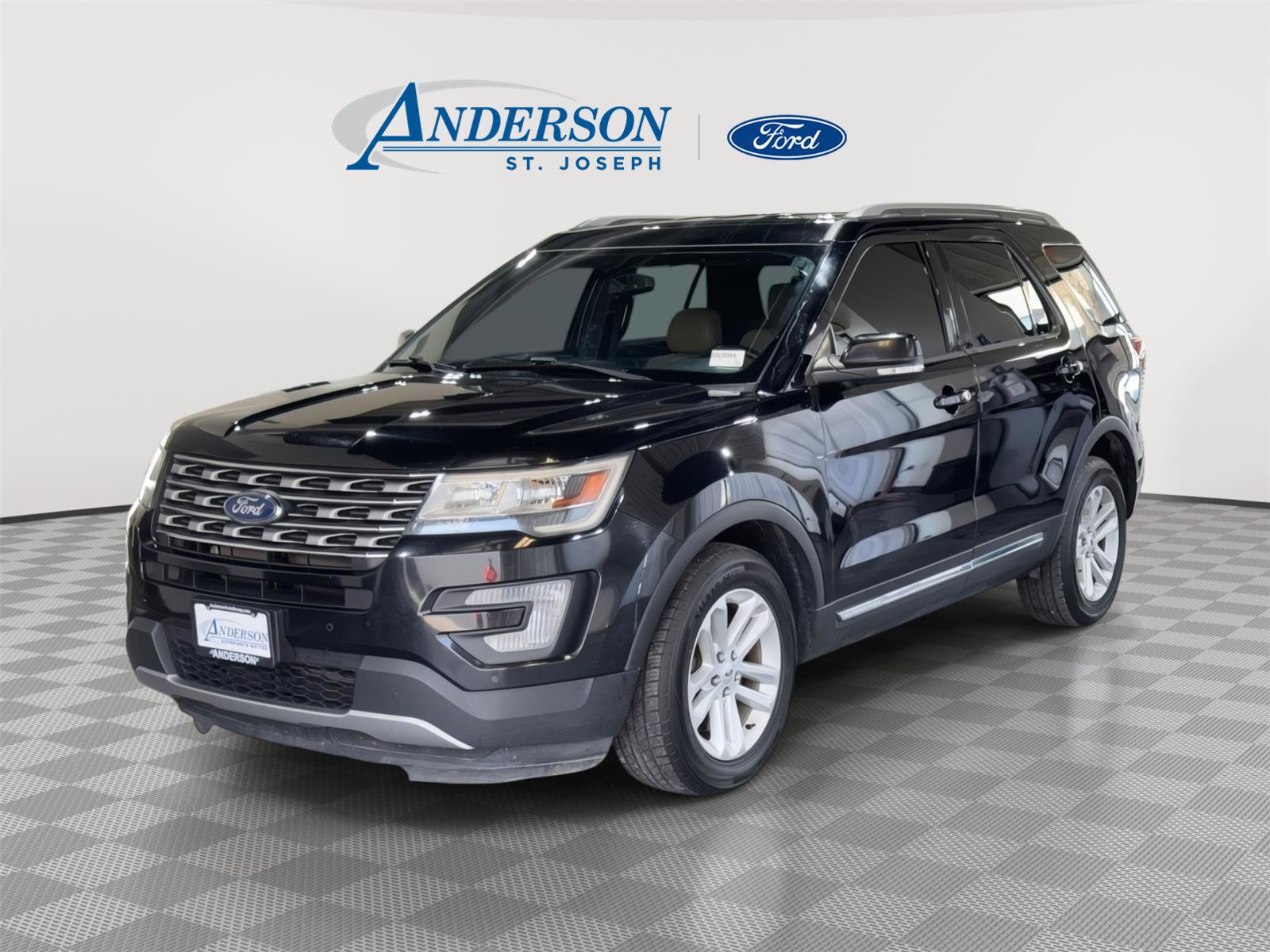 Certified 2017 Ford Explorer XLT w/ Equipment Group 202A