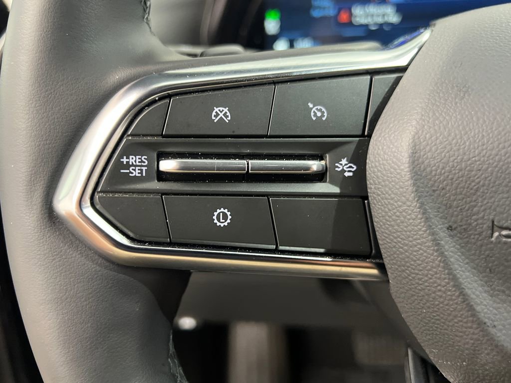 Used 2026 Chevrolet Equinox LT FWD image 38