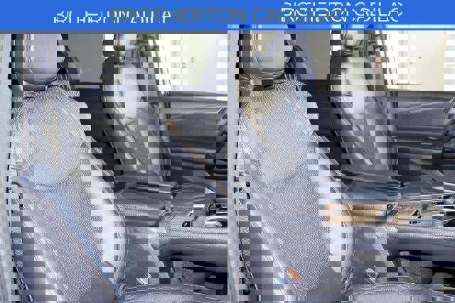 Used 2025 Toyota Sienna Platinum image 22