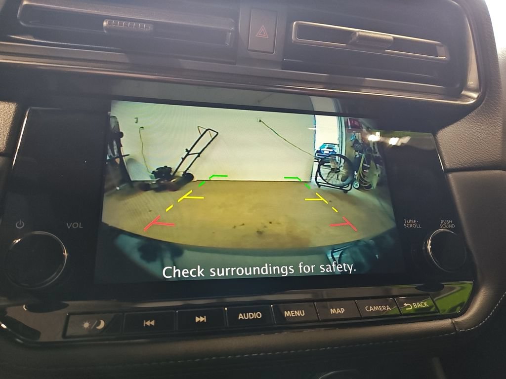 Used 2024 Nissan Z NISMO w/ Floor Mat Package RWD image 20