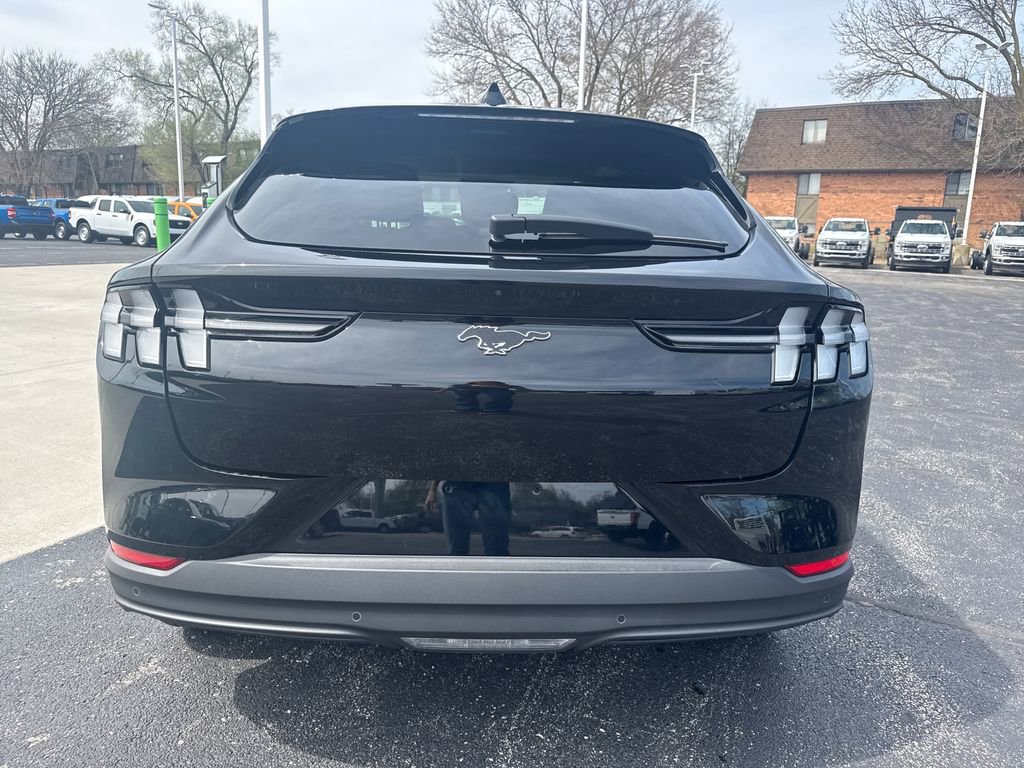 Used 2025 Ford Mustang Mach-E Select w/ Comfort Package Lite image 8