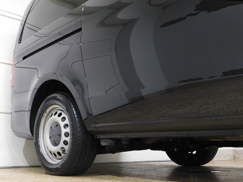 Used 2019 Mercedes-Benz Metris Passenger image 8
