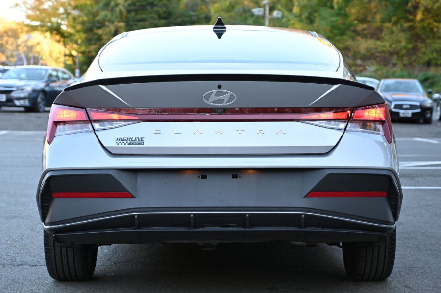 Used 2026 Hyundai Elantra Sport FWD image 3