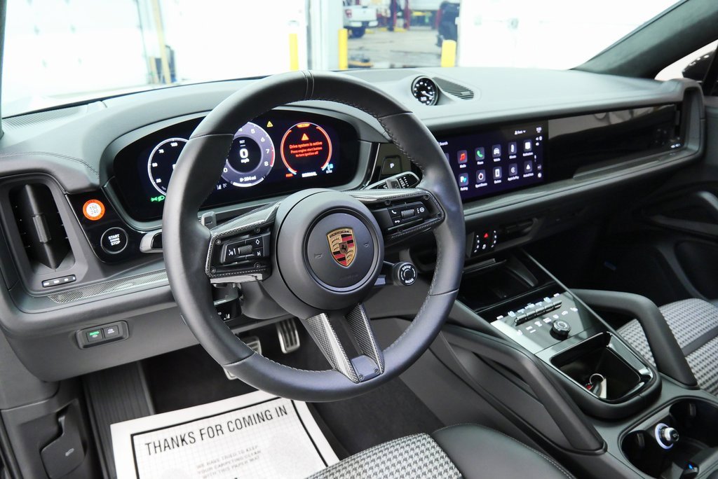 Used 2025 Porsche Cayenne GTS image 12