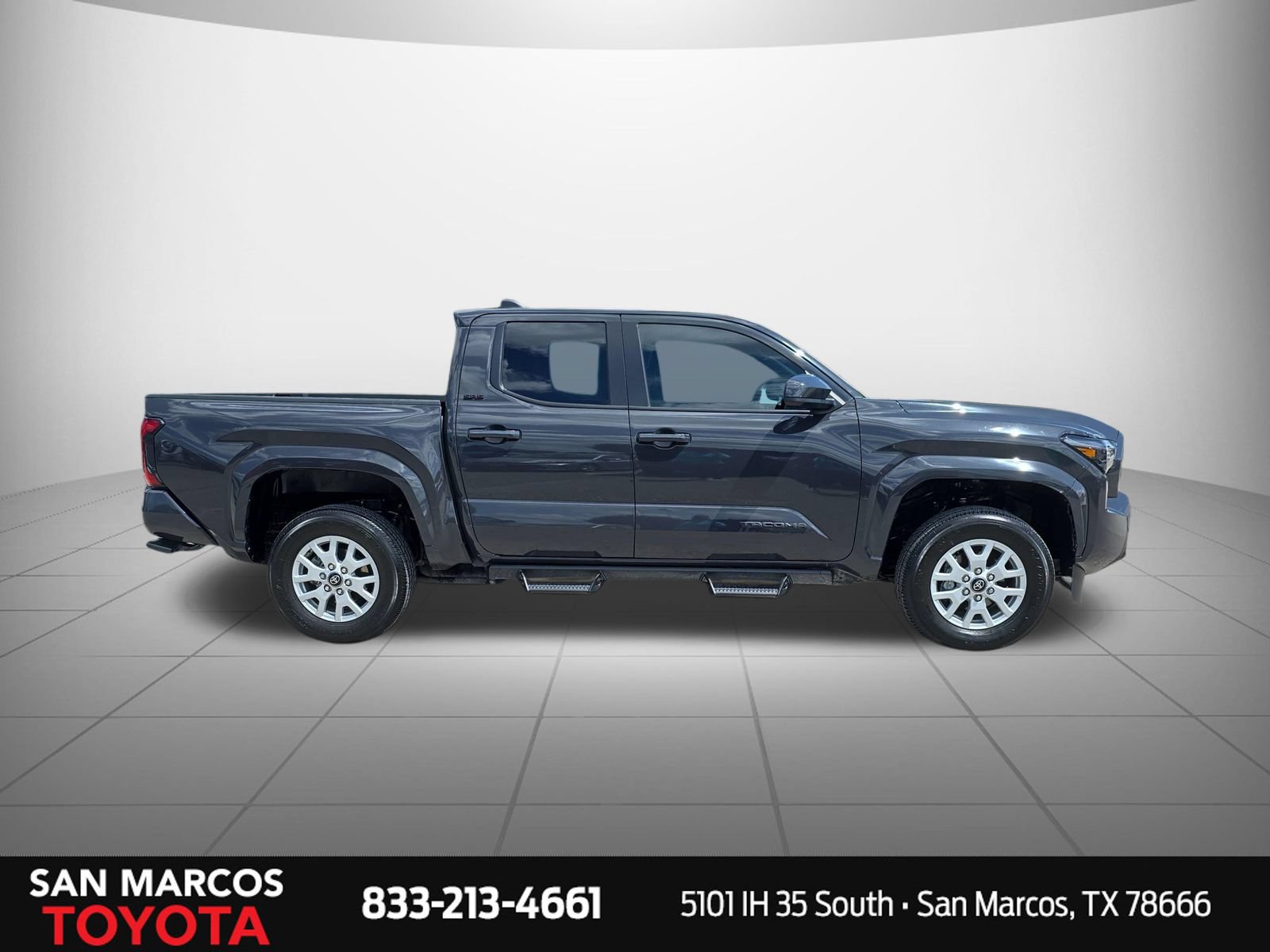 Used 2025 Toyota Tacoma SR5 RWD image 4
