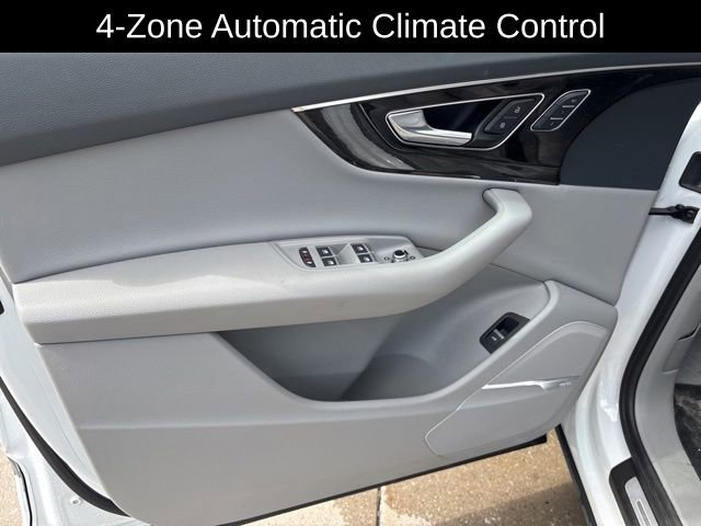 Used 2018 Audi Q7 3.0T Prestige w/ Prestige Package AWD/4WD image 13