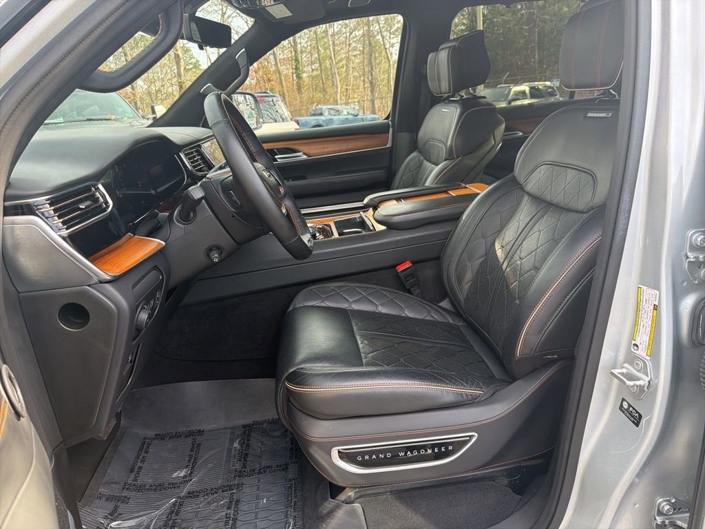 Used 2024 Jeep Grand Wagoneer L Series III image 13