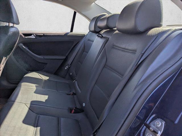 Used 2014 Volkswagen Jetta SE FWD image 15