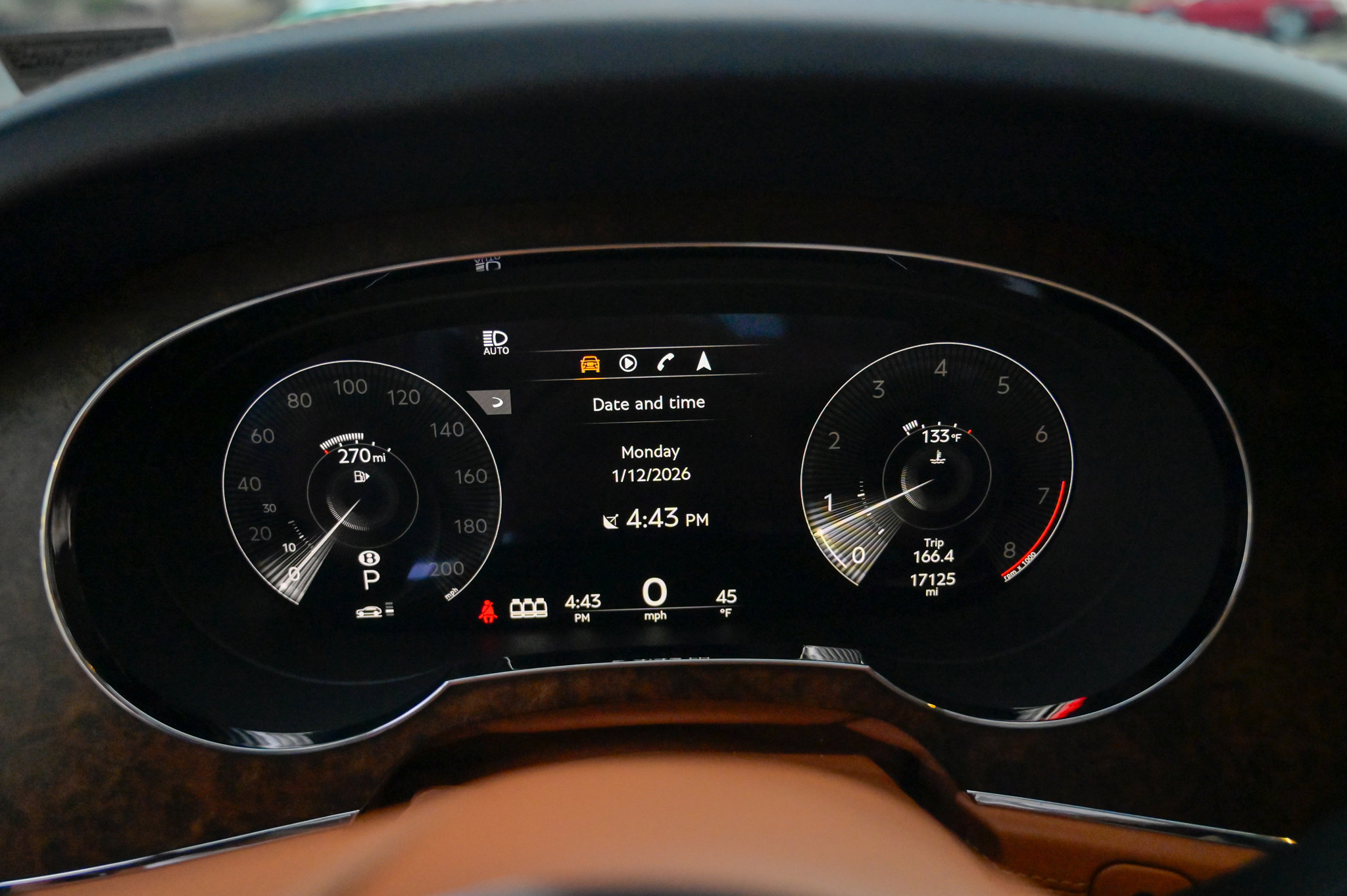 Used 2023 Bentley Bentayga image 26