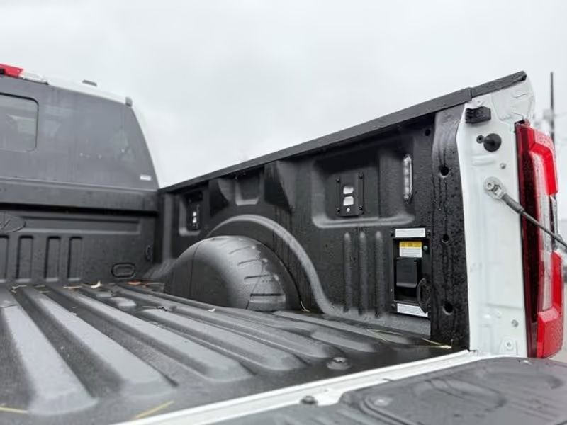 New 2026 Ford F250 Platinum image 15
