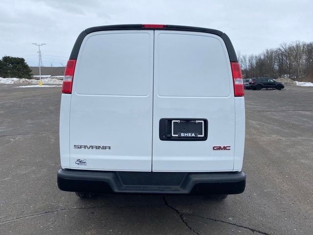 Certified 2024 GMC Savana 2500 Extended w/ Driver Convenience Package image 5
