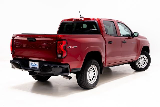 Used 2025 Chevrolet Colorado W/T w/ Advanced Trailering Package image 32