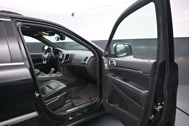 Used 2020 Jeep Grand Cherokee Limited AWD/4WD image 27