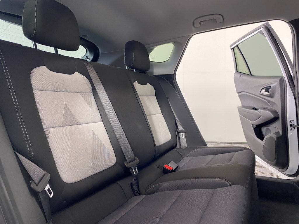 Used 2026 Chevrolet Trax LS FWD image 16