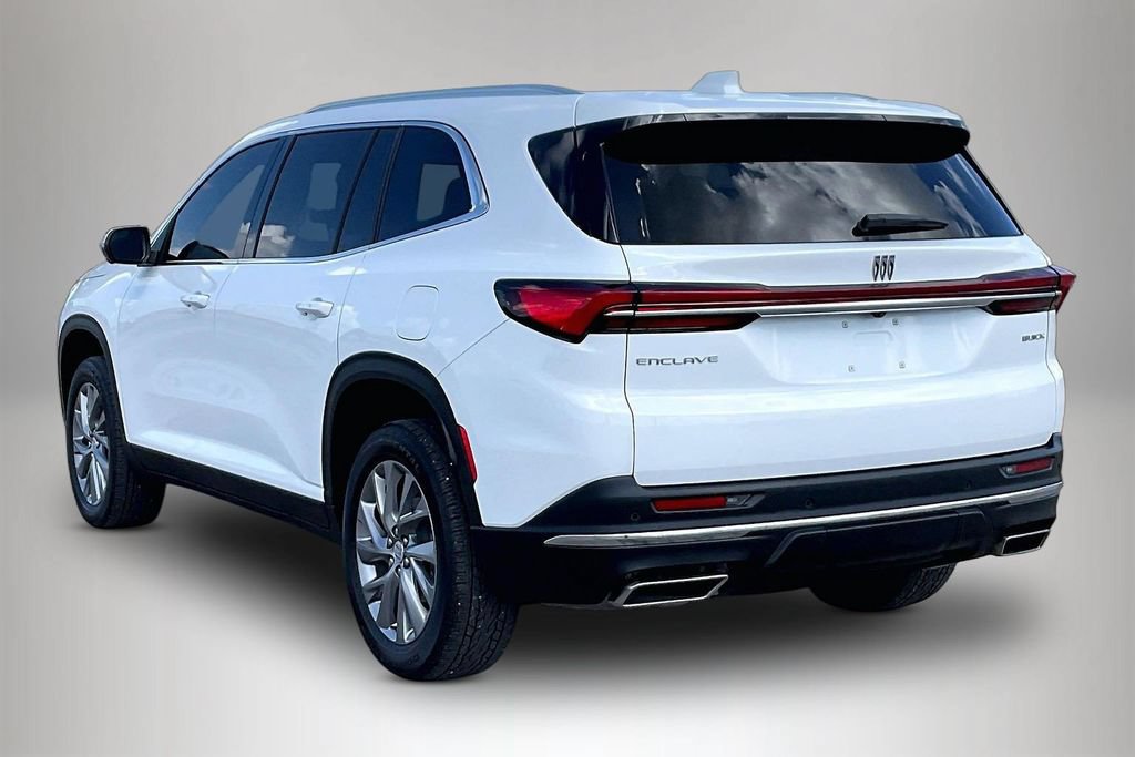 Used 2025 Buick Enclave Preferred FWD image 4
