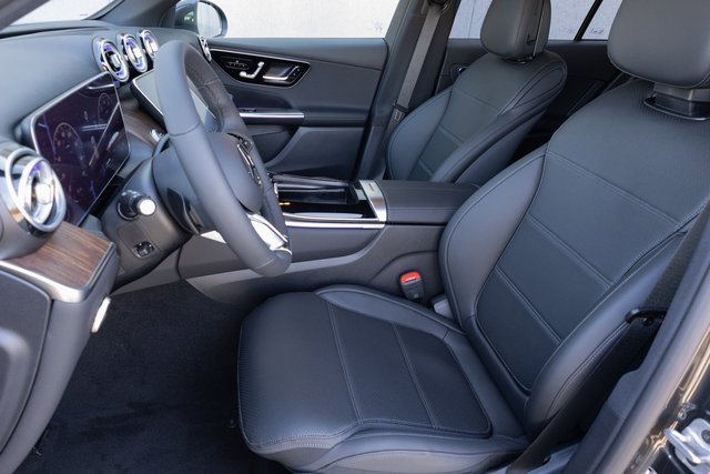 Certified 2025 Mercedes-Benz GLC 300 4MATIC image 15