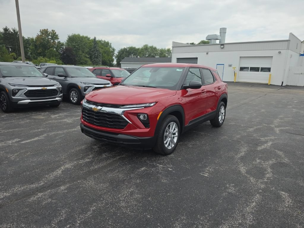 New 2026 Chevrolet TrailBlazer LS w/ LS Convenience Package FWD image 3