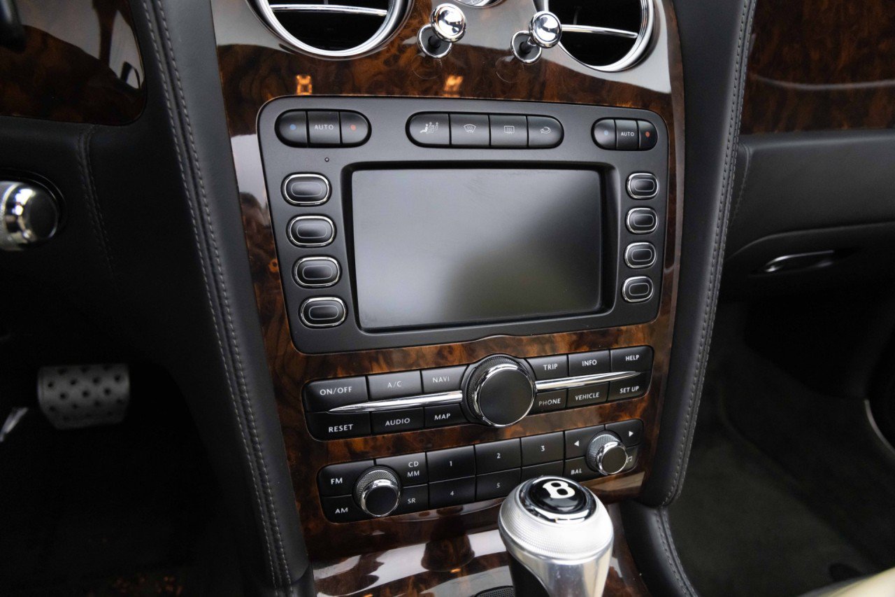 Used 2010 Bentley Continental GTC AWD/4WD image 26