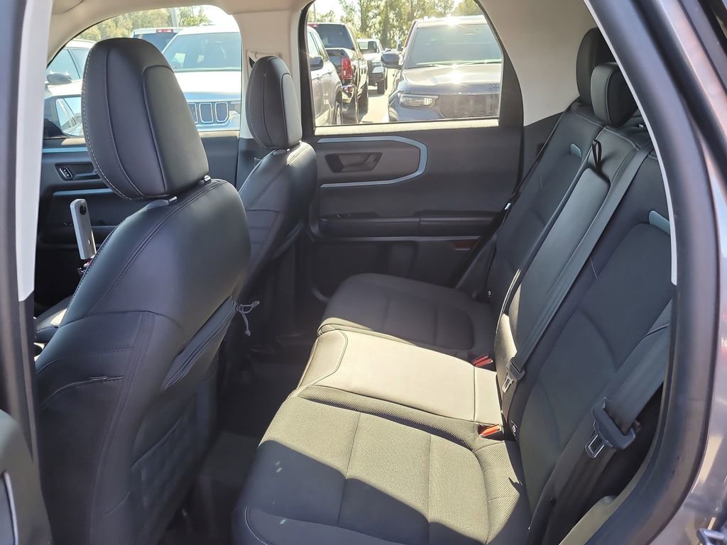 Used 2021 Ford Bronco Sport Badlands image 10