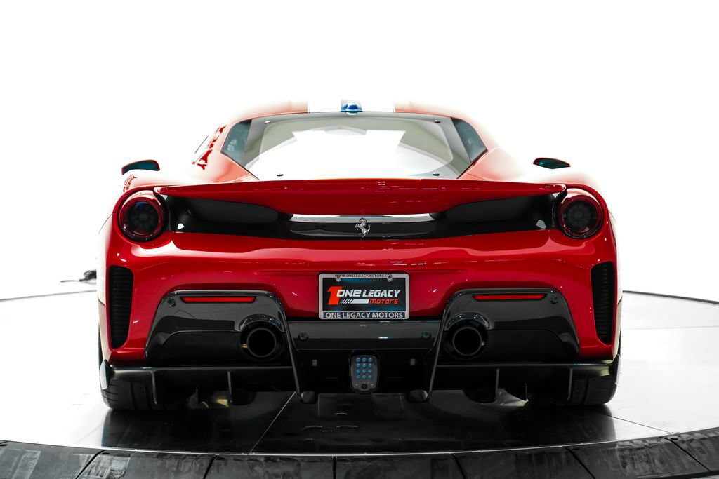 Used 2020 Ferrari 488 Pista Coupe RWD image 10