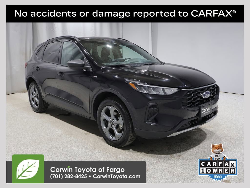 Used 2025 Ford Escape ST-Line image 1