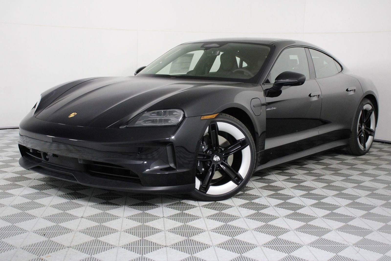 New 2026 Porsche Taycan 4S image 1