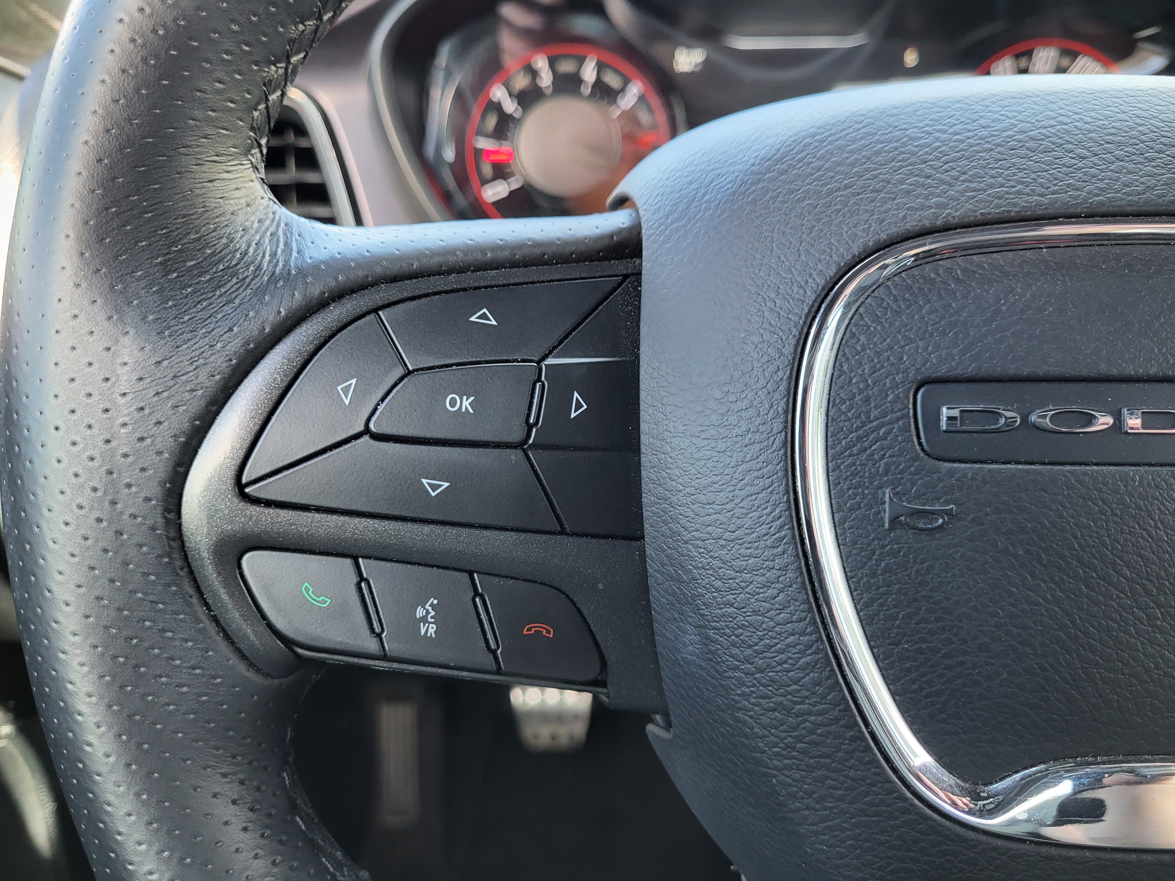 Used 2018 Dodge Challenger R/T w/ Blacktop Package image 19