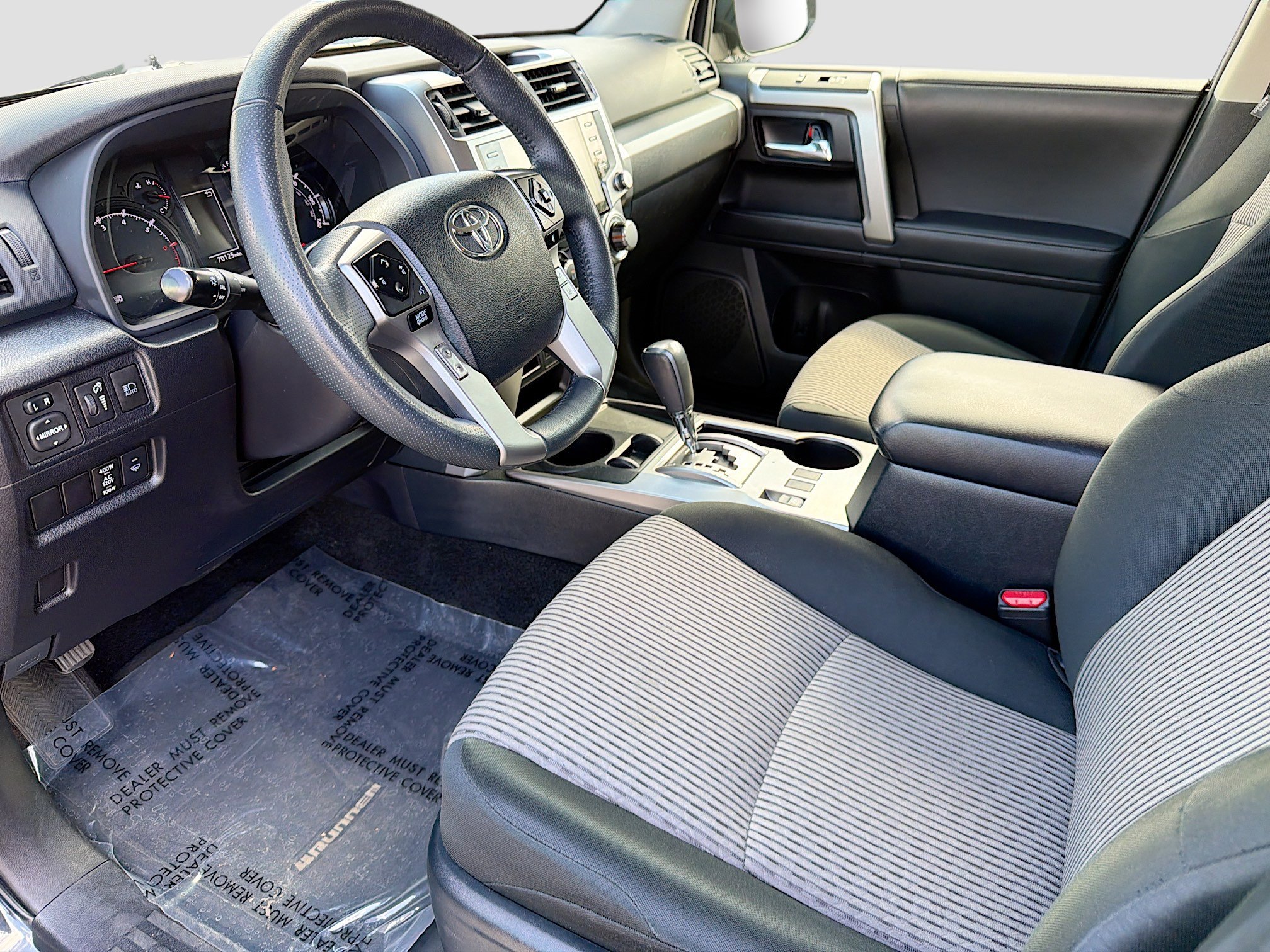 Used 2024 Toyota 4Runner SR5 image 25