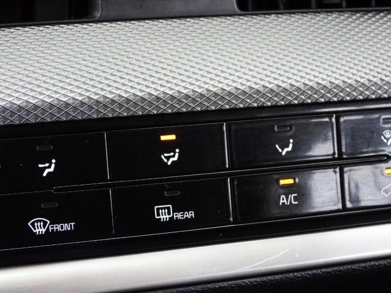Used 2023 Kia Sportage LX image 52
