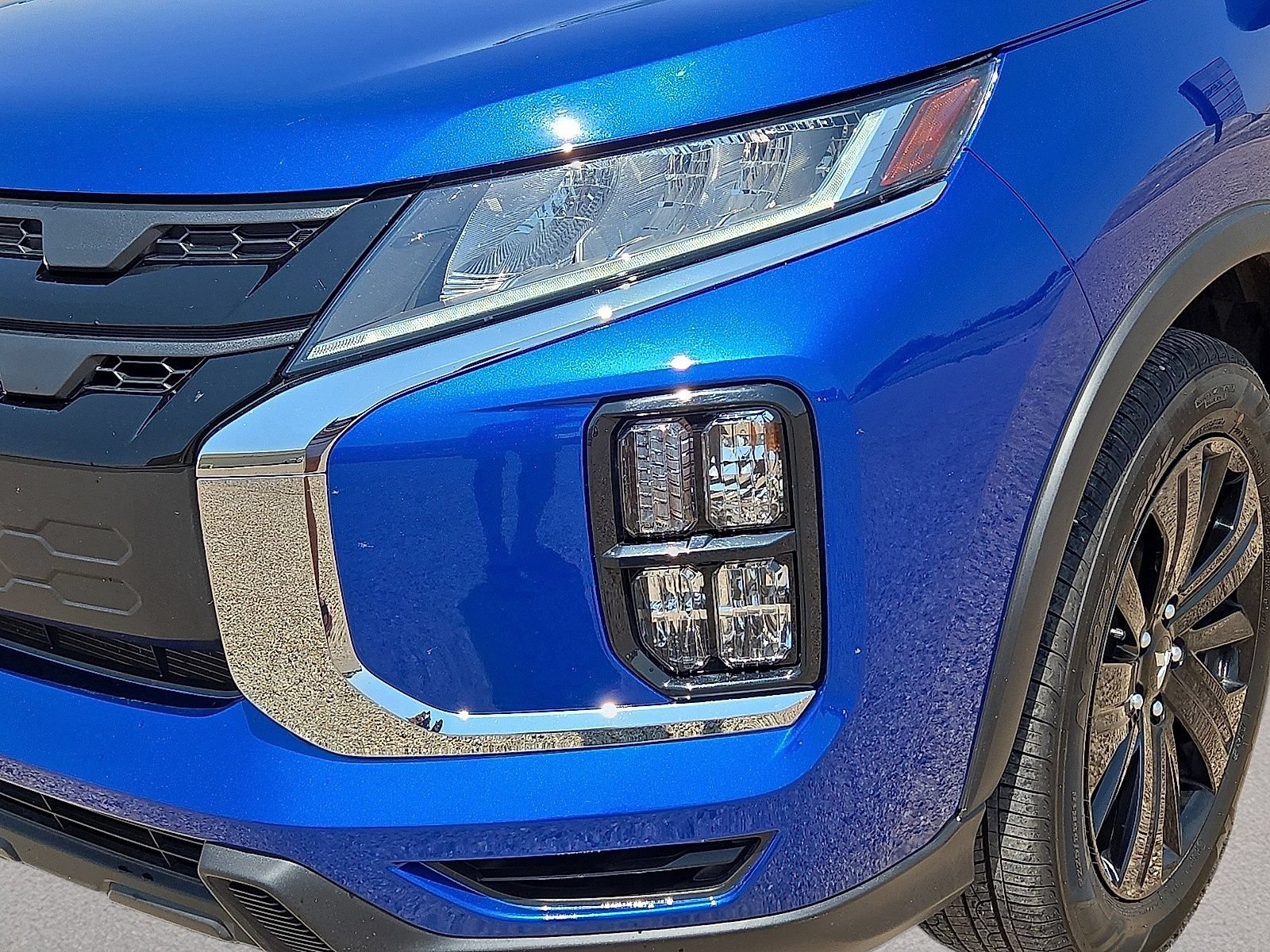 Used 2026 Mitsubishi Outlander Sport ES AWD/4WD image 9
